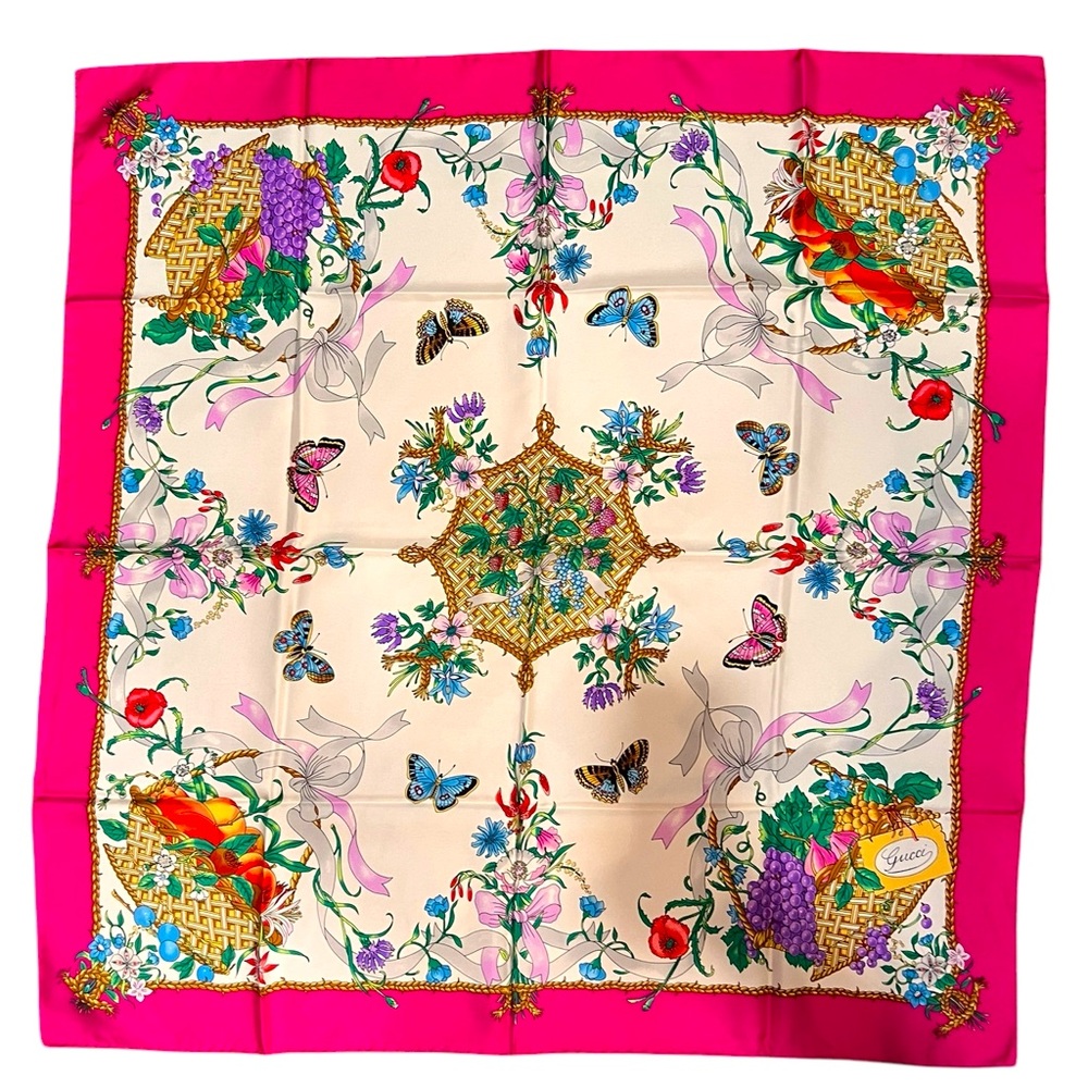 Gucci Floral Silk Scarf in Pink and Cream
